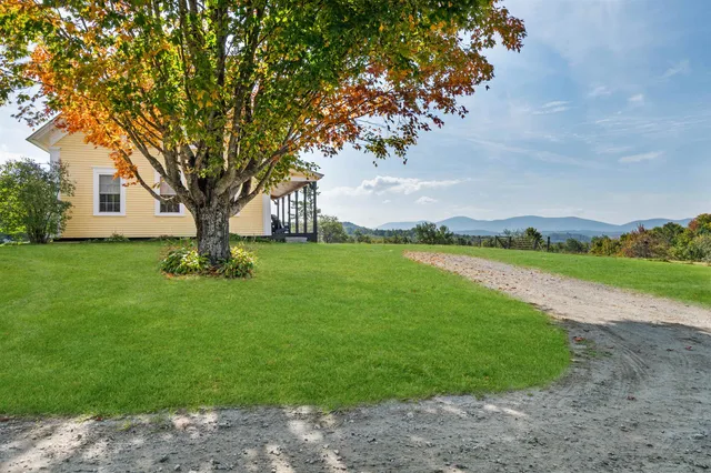 $2,800 | 386 South Hill Road, Colebrook, NH 03576