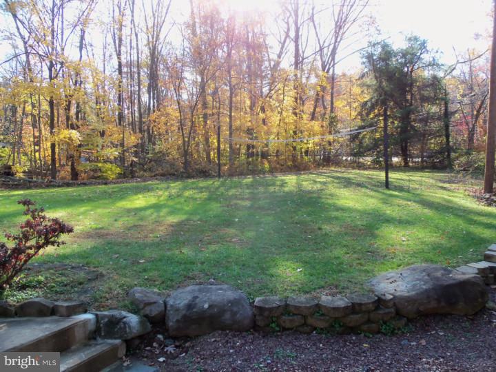 549 State Road Princeton, NJ 08540 - Photo 24 of 25 Front Yard
