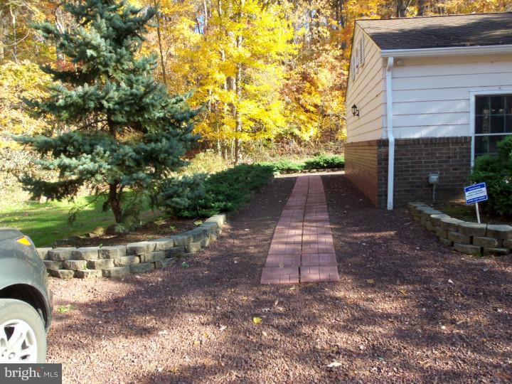 549 State Road Princeton, NJ 08540 - Photo 6 of 25 Exterior Side