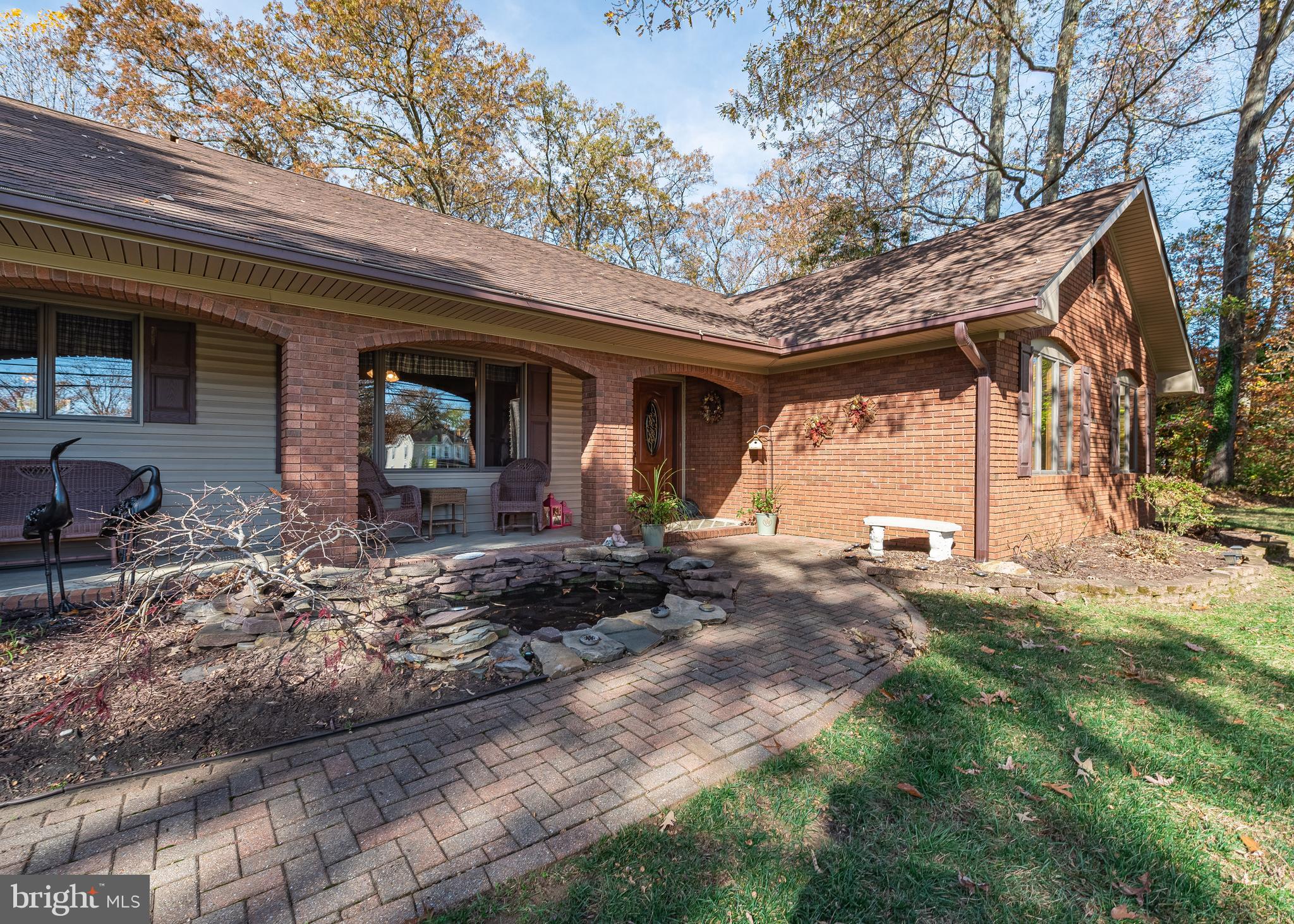 300 Forelands Road Annapolis, MD 21401 - Photo 1 of 36 Gallery Image 1