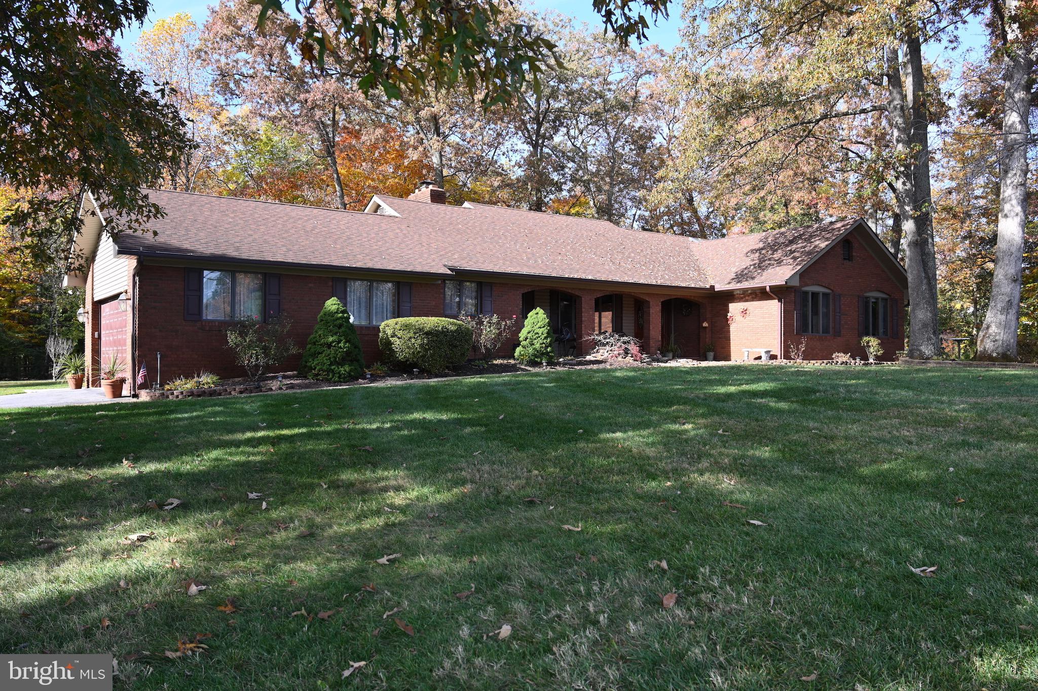 300 Forelands Road Annapolis, MD 21401 - Photo 3 of 36 Gallery Image 3