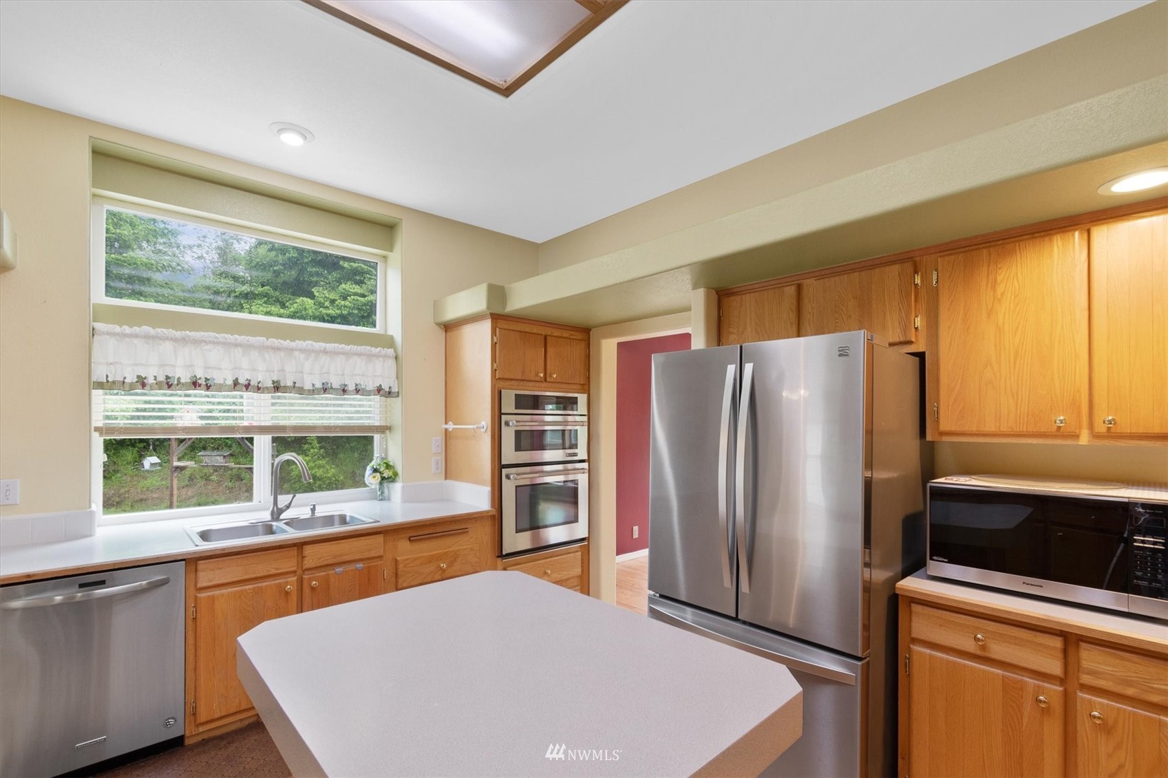 215 Gibson Road Castle Rock, WA 98611 - Photo 8 of 38 Gallery Image 8