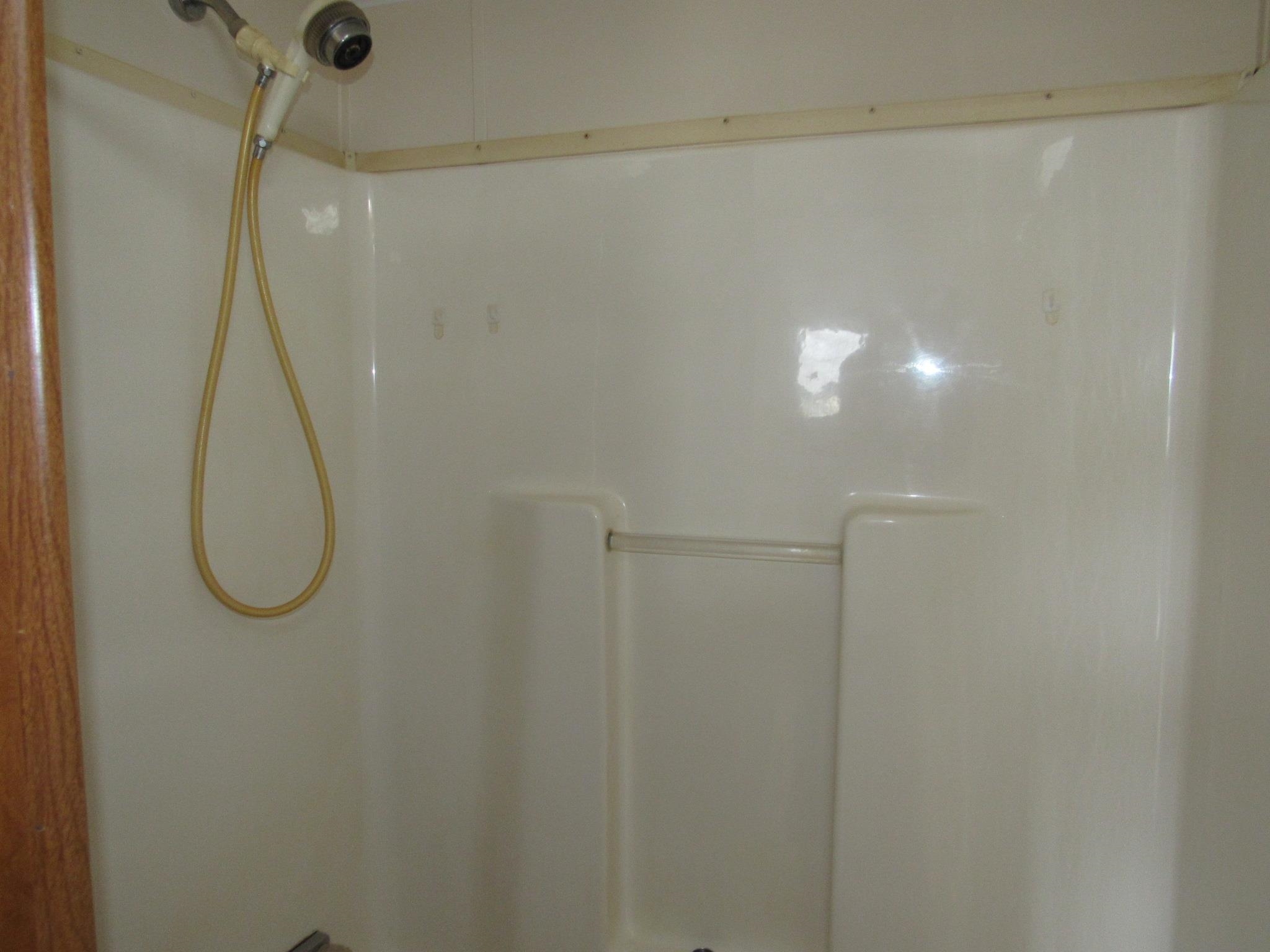 29 Lowell Road, Unit 8 Salem, NH 03079 - Photo 12 of 23