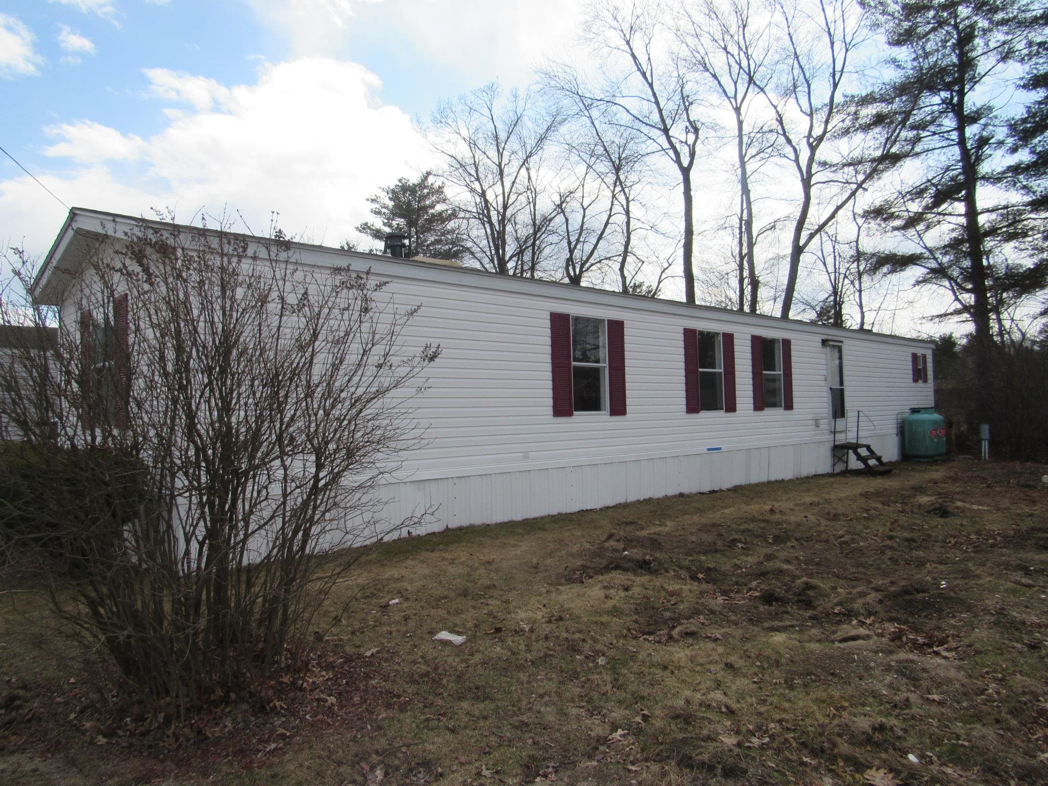 29 Lowell Road, Unit 8 Salem, NH 03079 - Photo 20 of 23