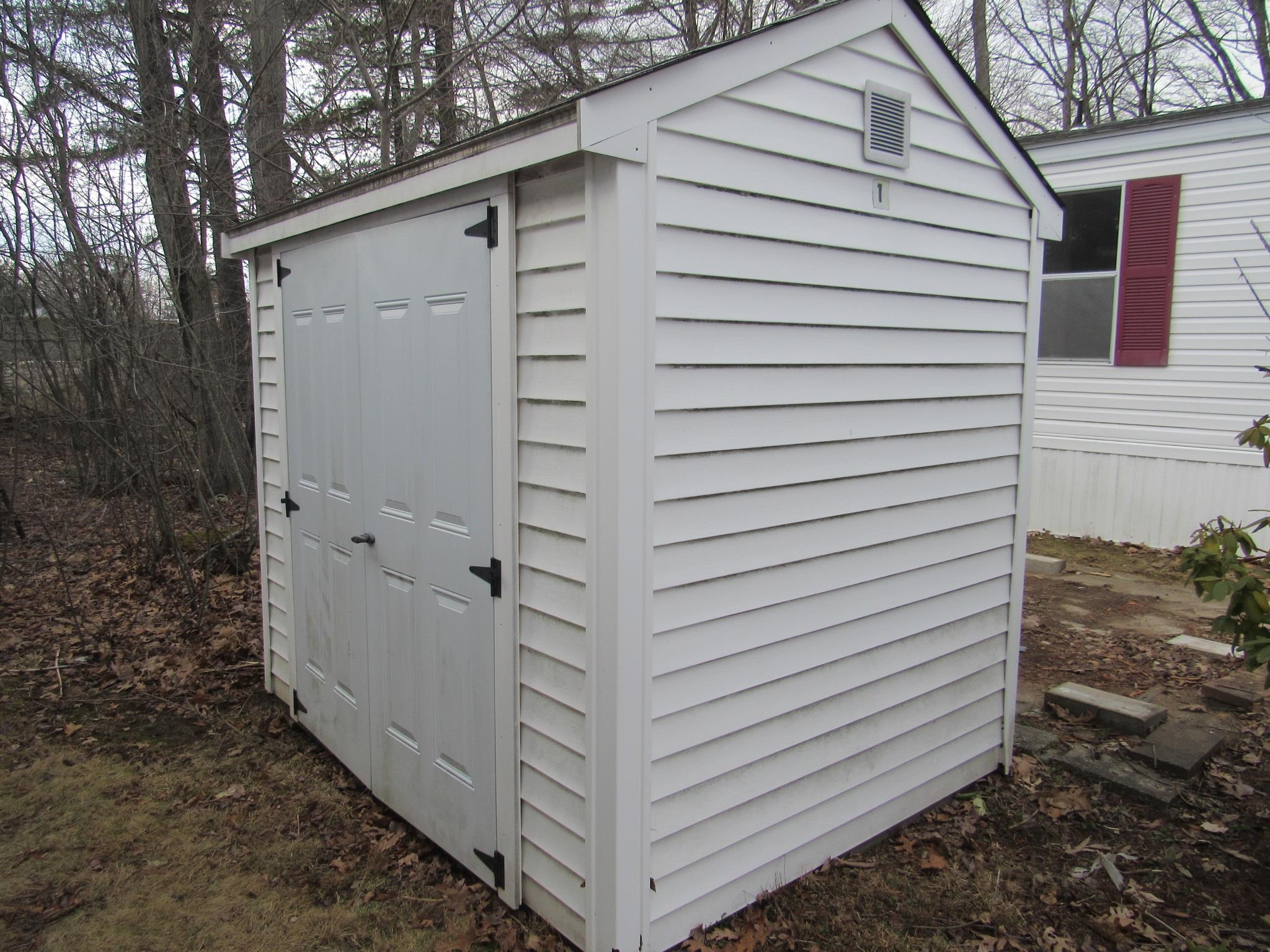 29 Lowell Road, Unit 8 Salem, NH 03079 - Photo 21 of 23