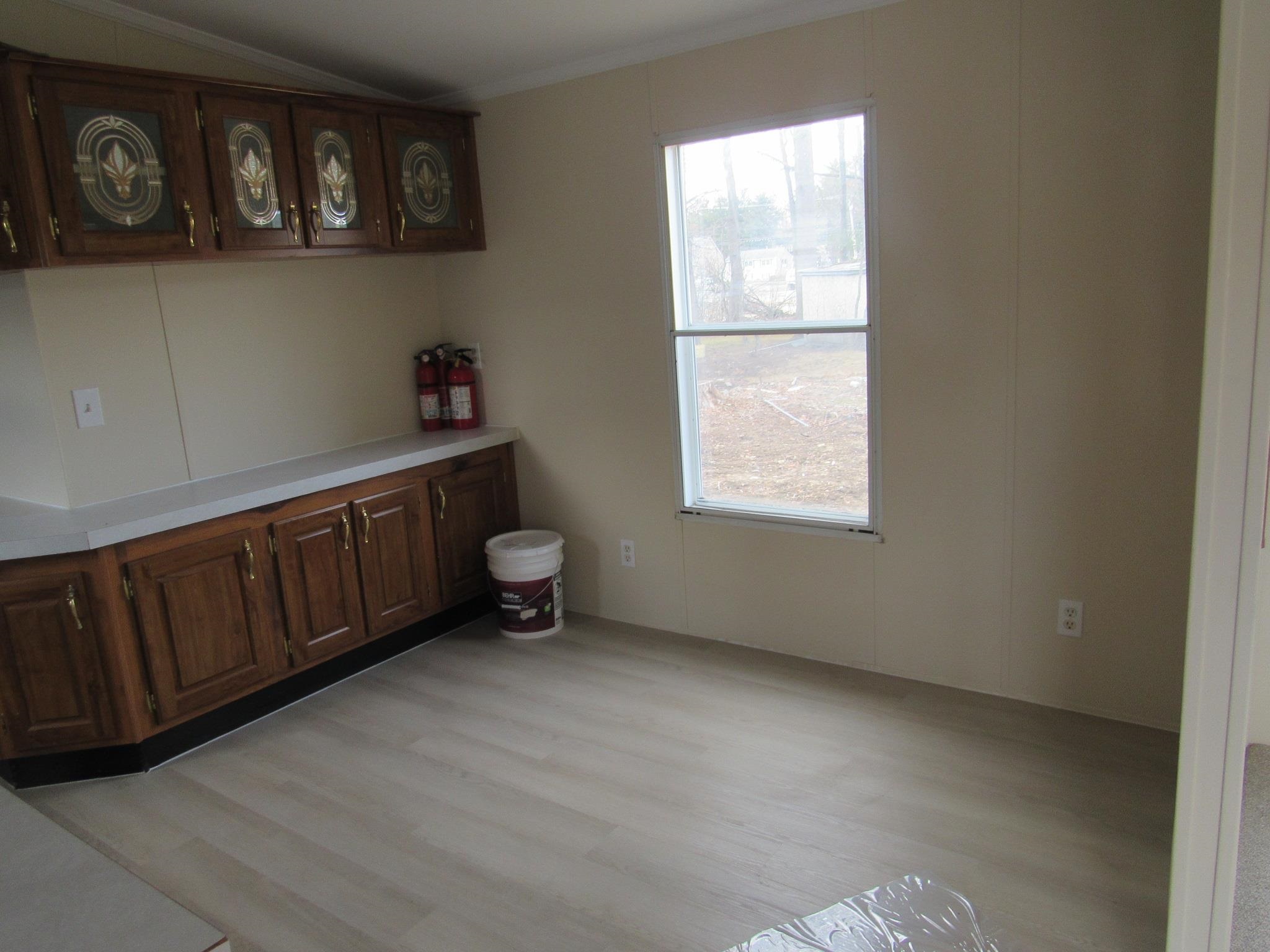 29 Lowell Road, Unit 8 Salem, NH 03079 - Photo 6 of 23