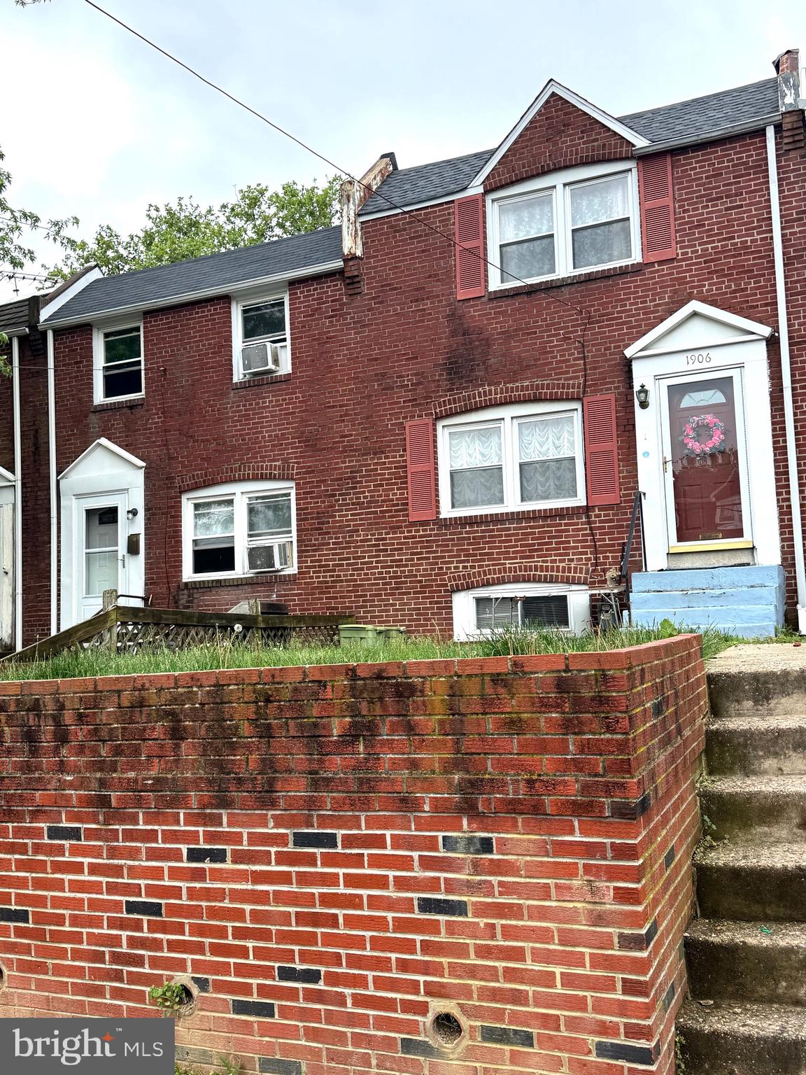 1906 Lakeview Road Wilmington, DE 19805 - Photo 1 of 24 Gallery Image 1