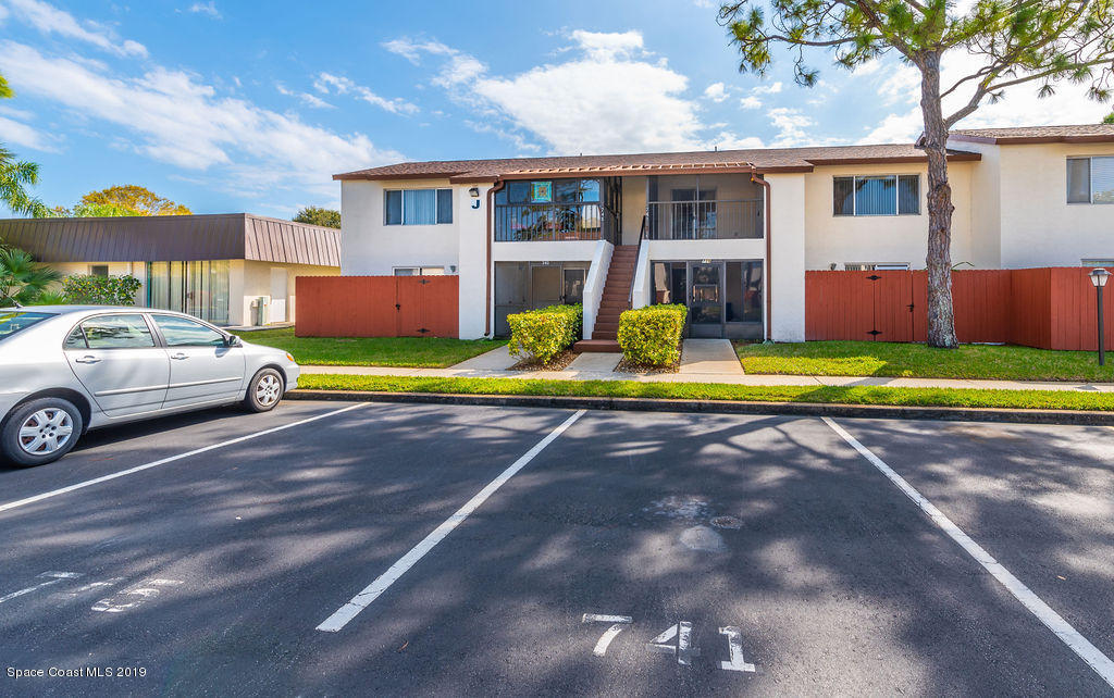 741 Ridge Club Drive, Unit 68 Melbourne, FL 32934 - Photo 18 of 21 Parking