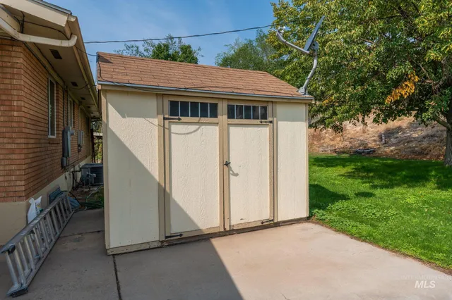 $365,000 | 816 Park Lane, Pocatello, ID 83201