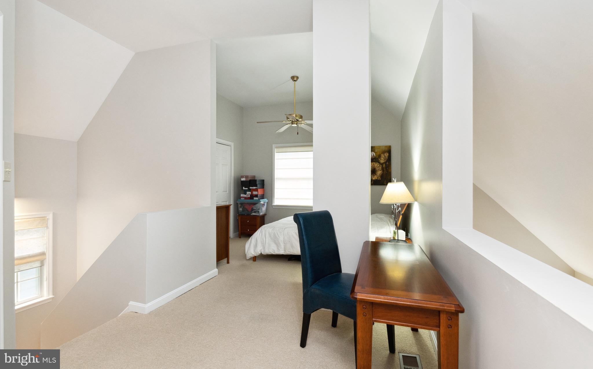 14 Boxwood Road Annapolis, MD 21403 - Photo 28 of 38 Landing