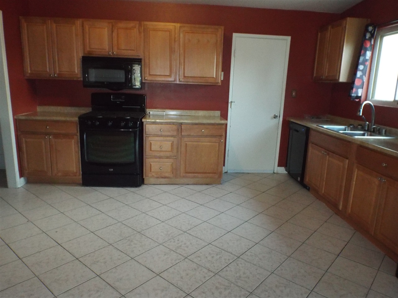 1345 Caren Road Vista, CA 92083 - Photo 20 of 22