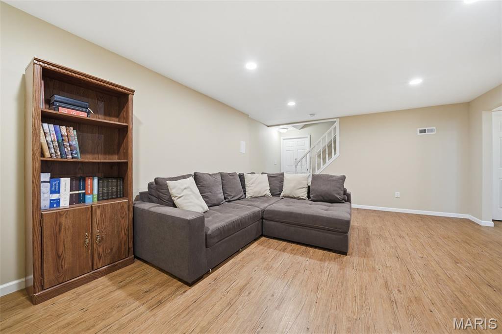 16129 Castlerea Boulevard Ballwin, MO 63021 - Photo 22 of 31