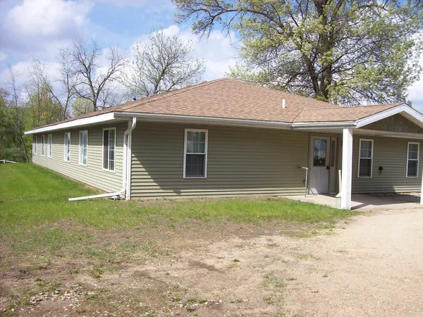 $595,000 | 497 S Lake, Montello, WI 53949