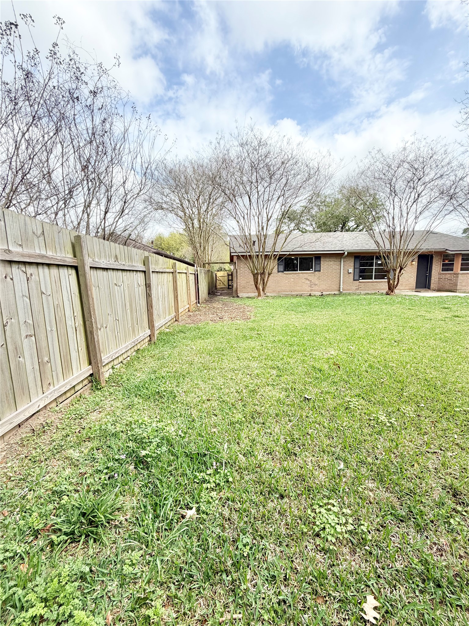 98 Sparrow Way Beaumont, TX 77707 - Photo 23 of 25
