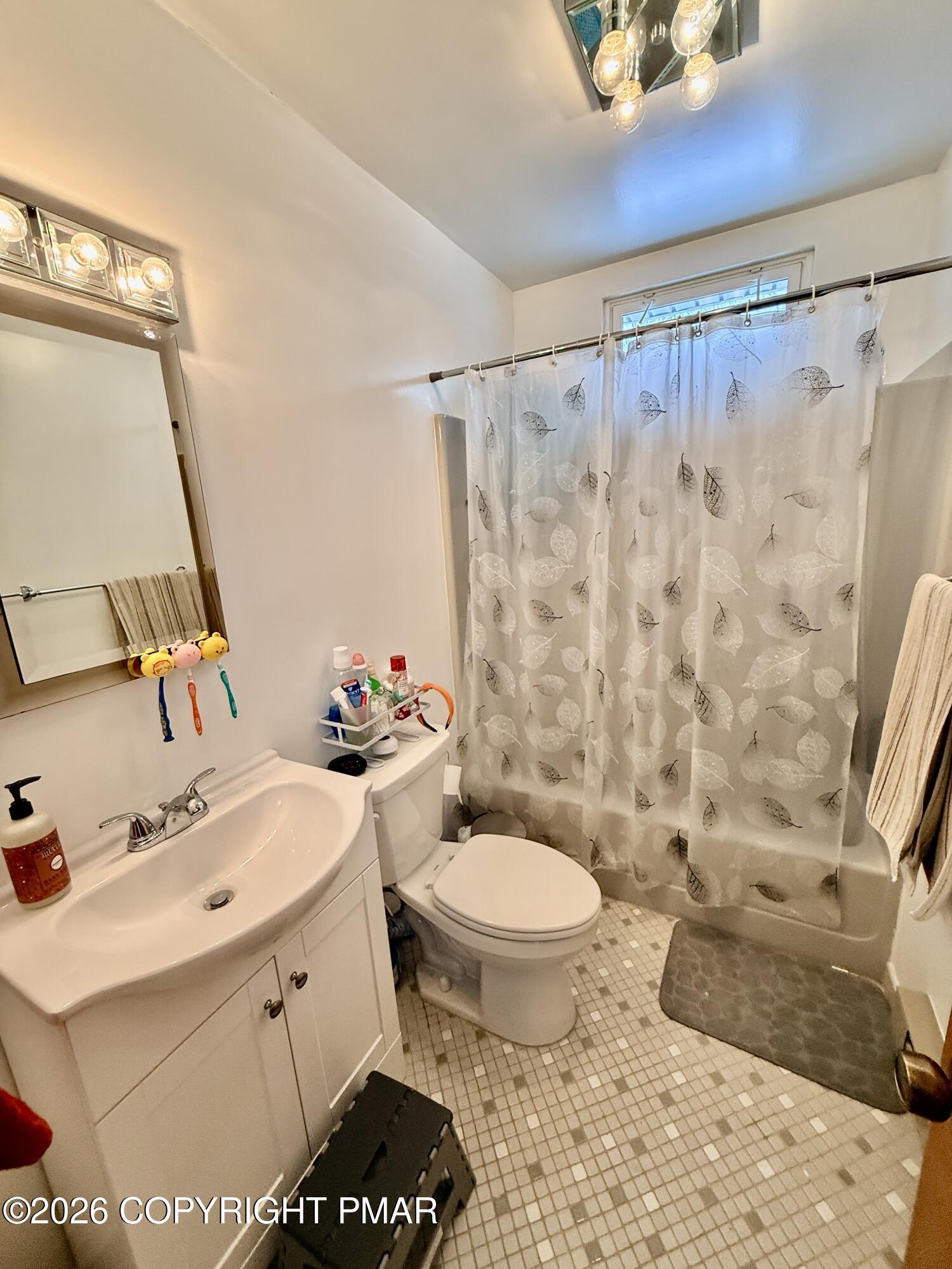 675 Whippoorwill Drive Bushkill, PA 18324 - Photo 19 of 48 IMG_1954