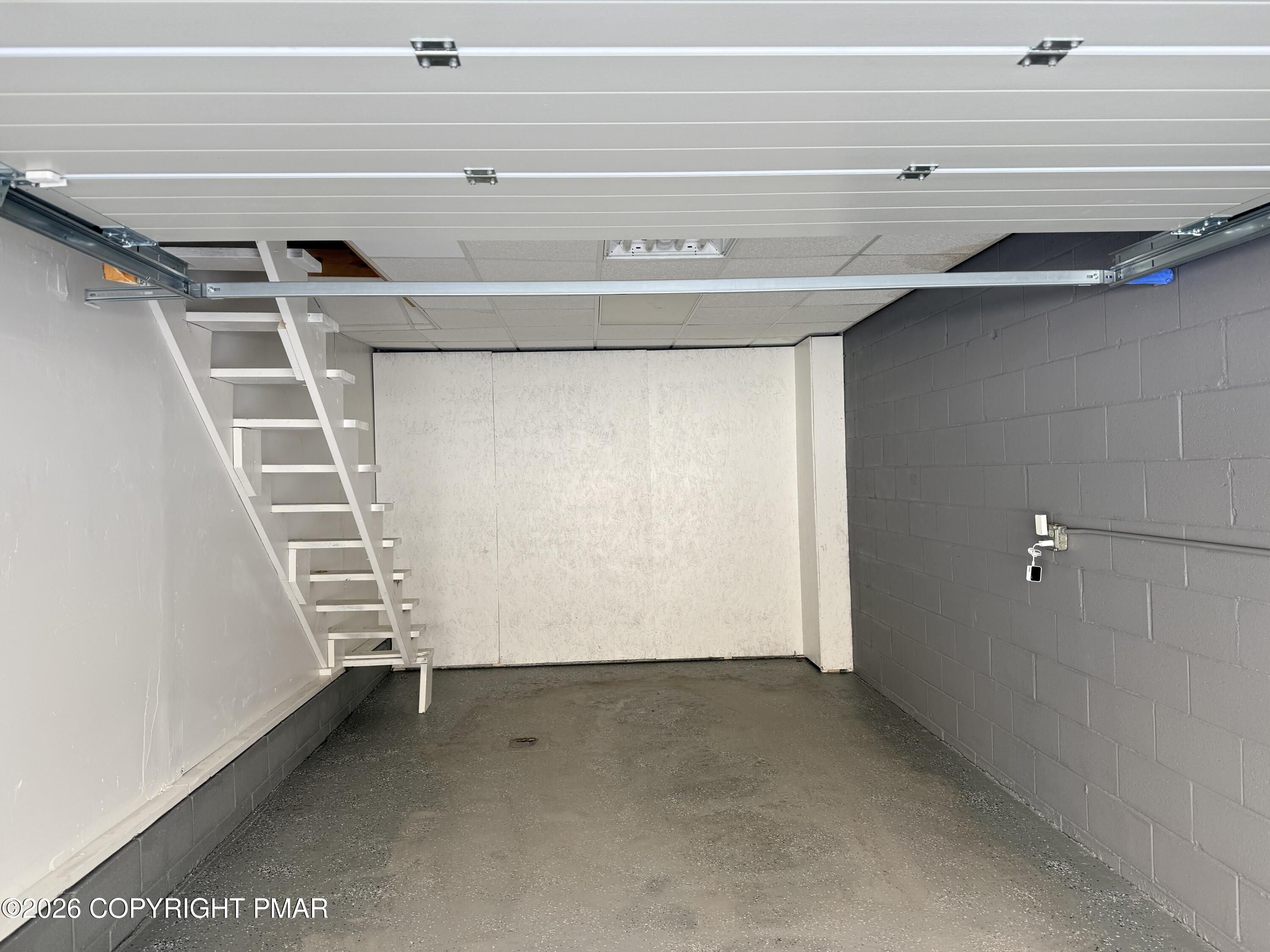 675 Whippoorwill Drive Bushkill, PA 18324 - Photo 27 of 48 IMG_1927