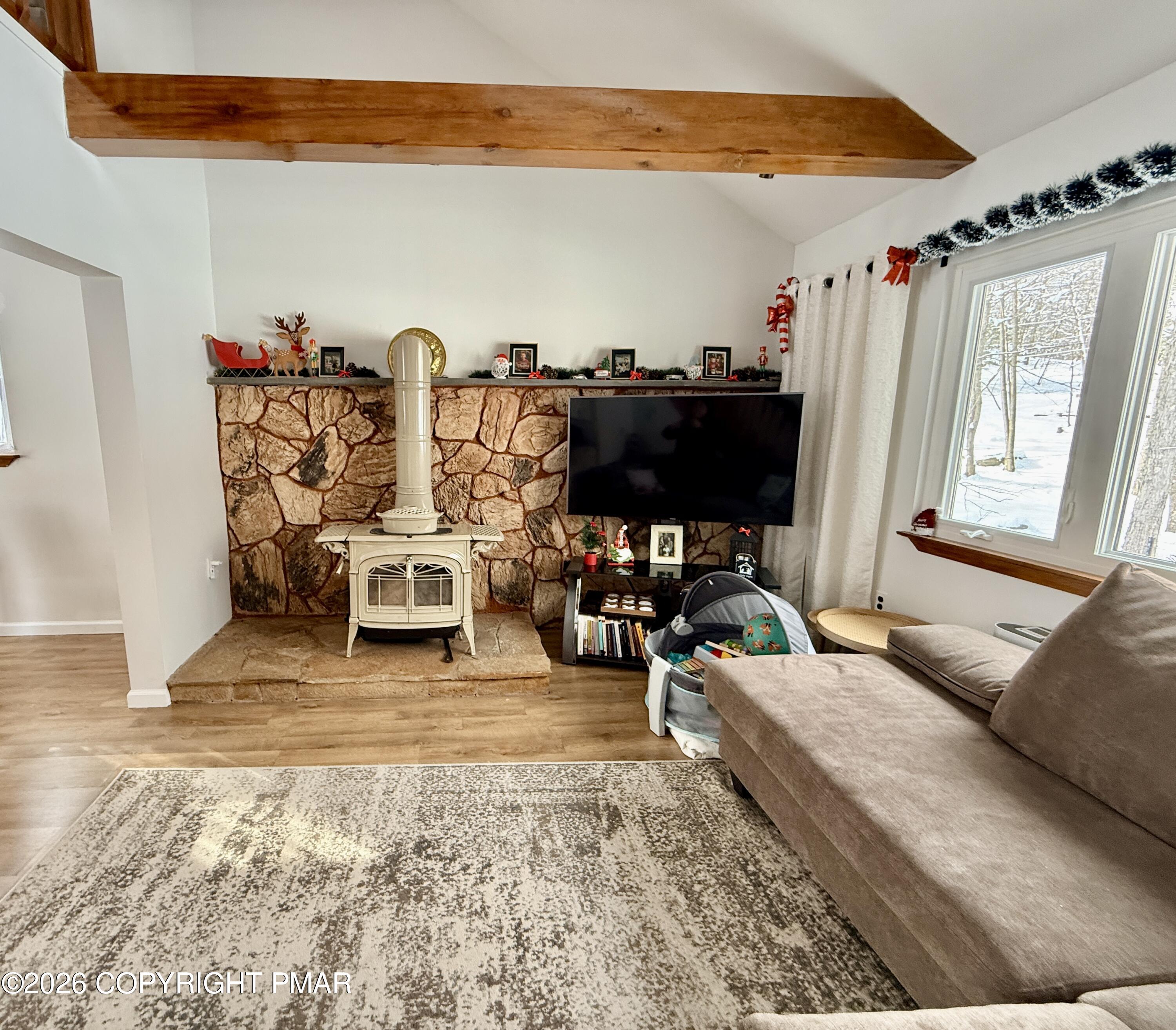 675 Whippoorwill Drive Bushkill, PA 18324 - Photo 7 of 48 IMG_1939