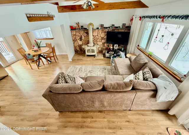 $2,350 | 675 Whippoorwill Drive, Bushkill, PA 18324