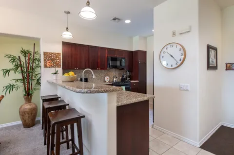 $789,000 | 69-200 Pohakulana Place, Unit B23, Waikoloa, HI 96738