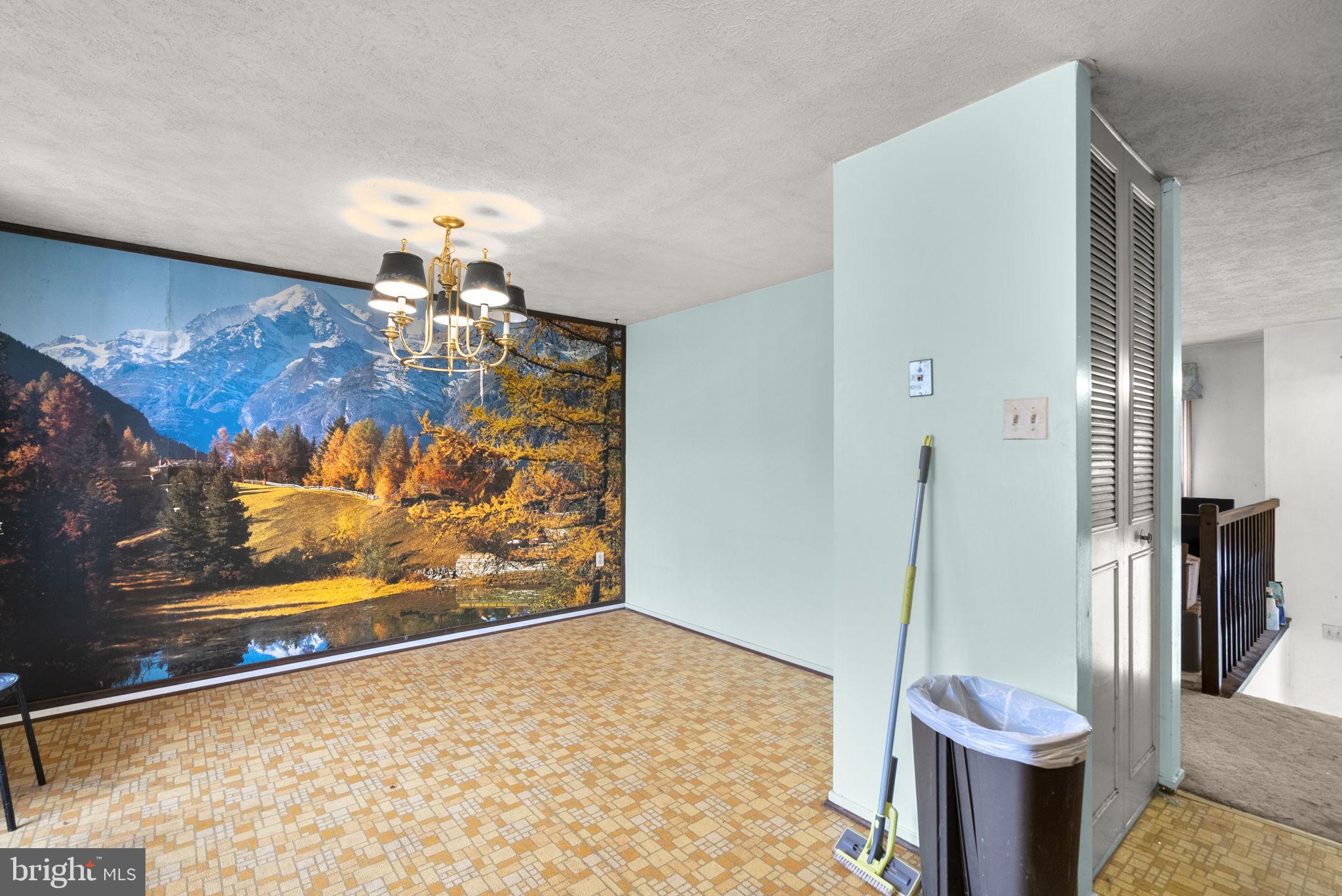 15 Russet Court Baltimore, MD 21221 - Photo 11 of 29 Dining Area