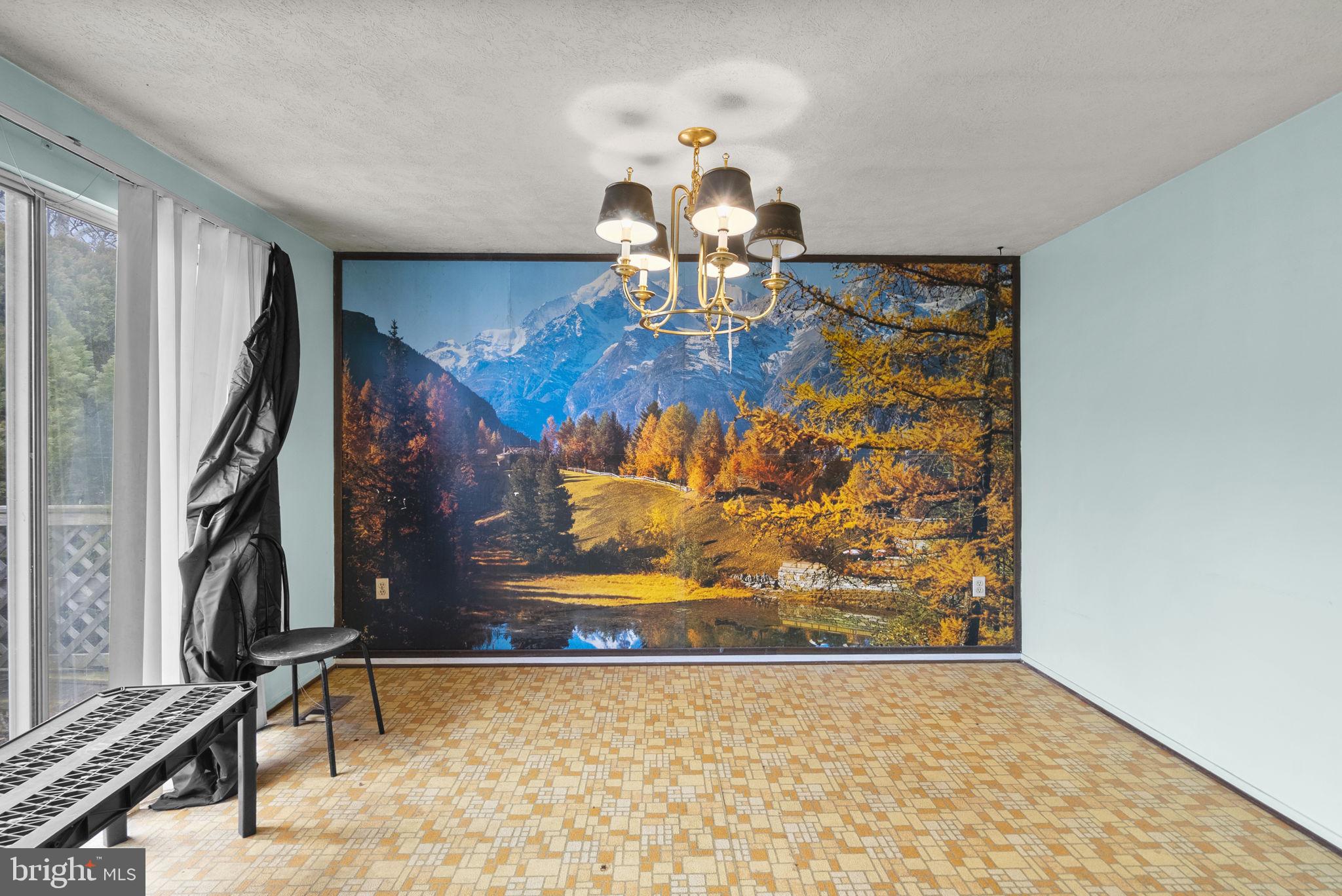 15 Russet Court Baltimore, MD 21221 - Photo 12 of 29 Dining Area