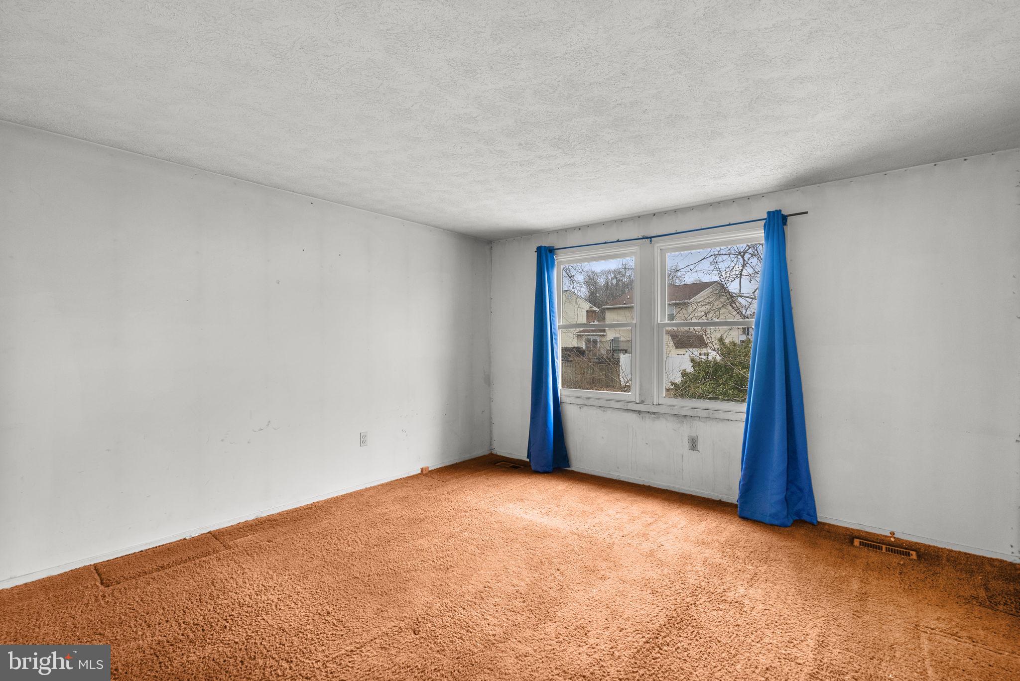 15 Russet Court Baltimore, MD 21221 - Photo 14 of 29 Bedroom 1