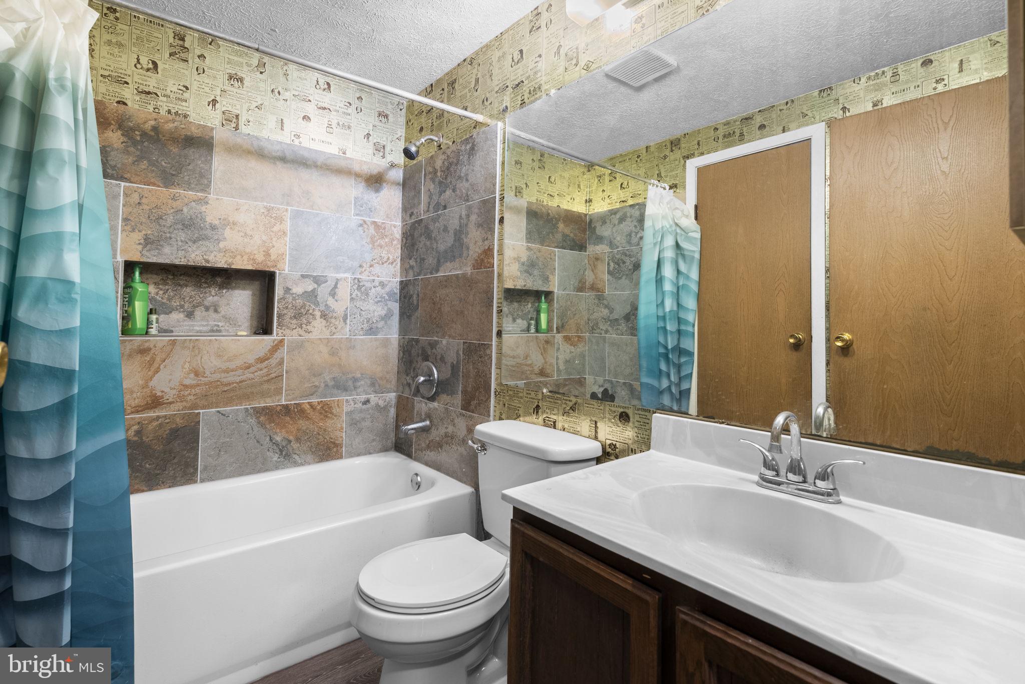 15 Russet Court Baltimore, MD 21221 - Photo 16 of 29 Bathroom