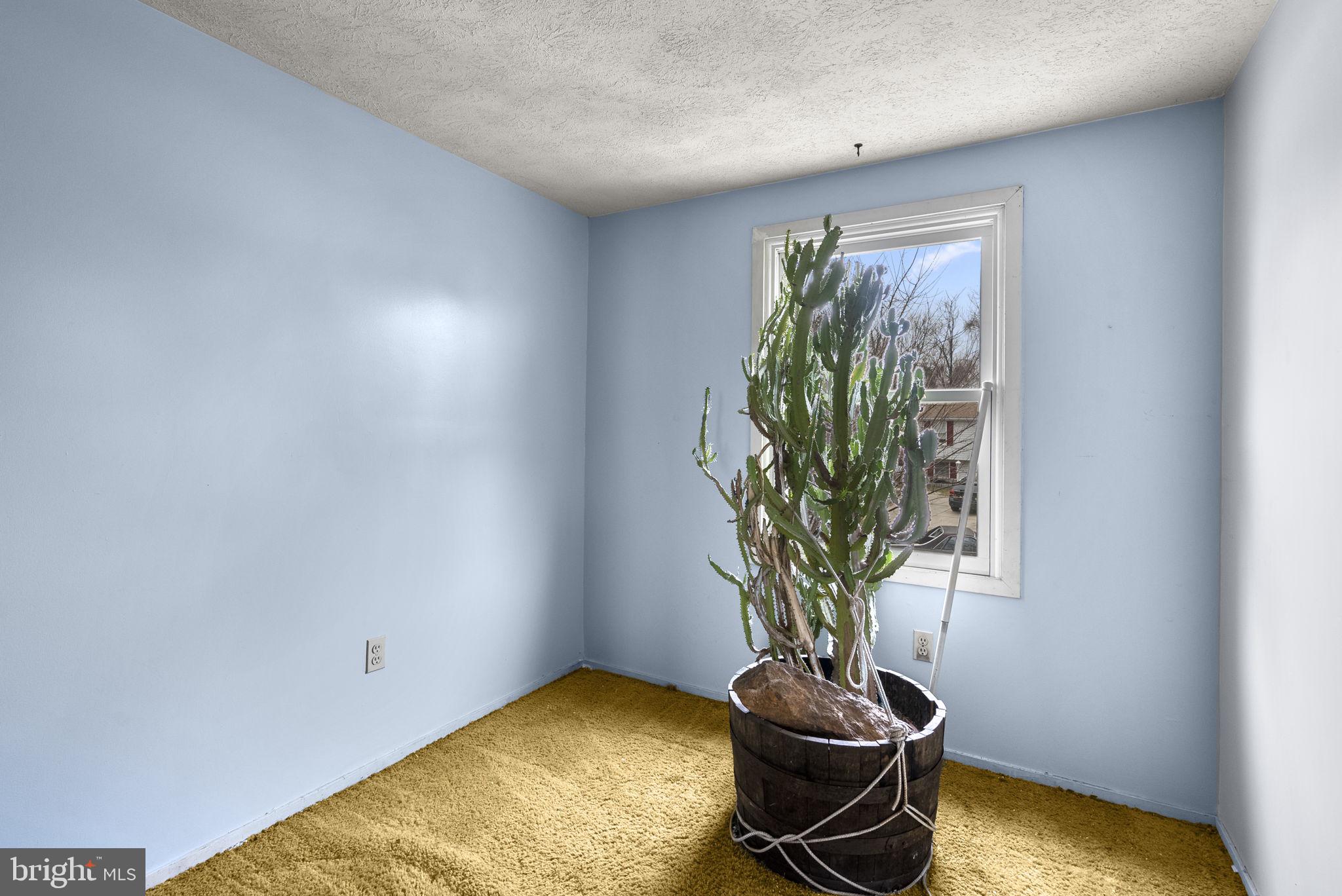 15 Russet Court Baltimore, MD 21221 - Photo 20 of 29 Bedroom 3