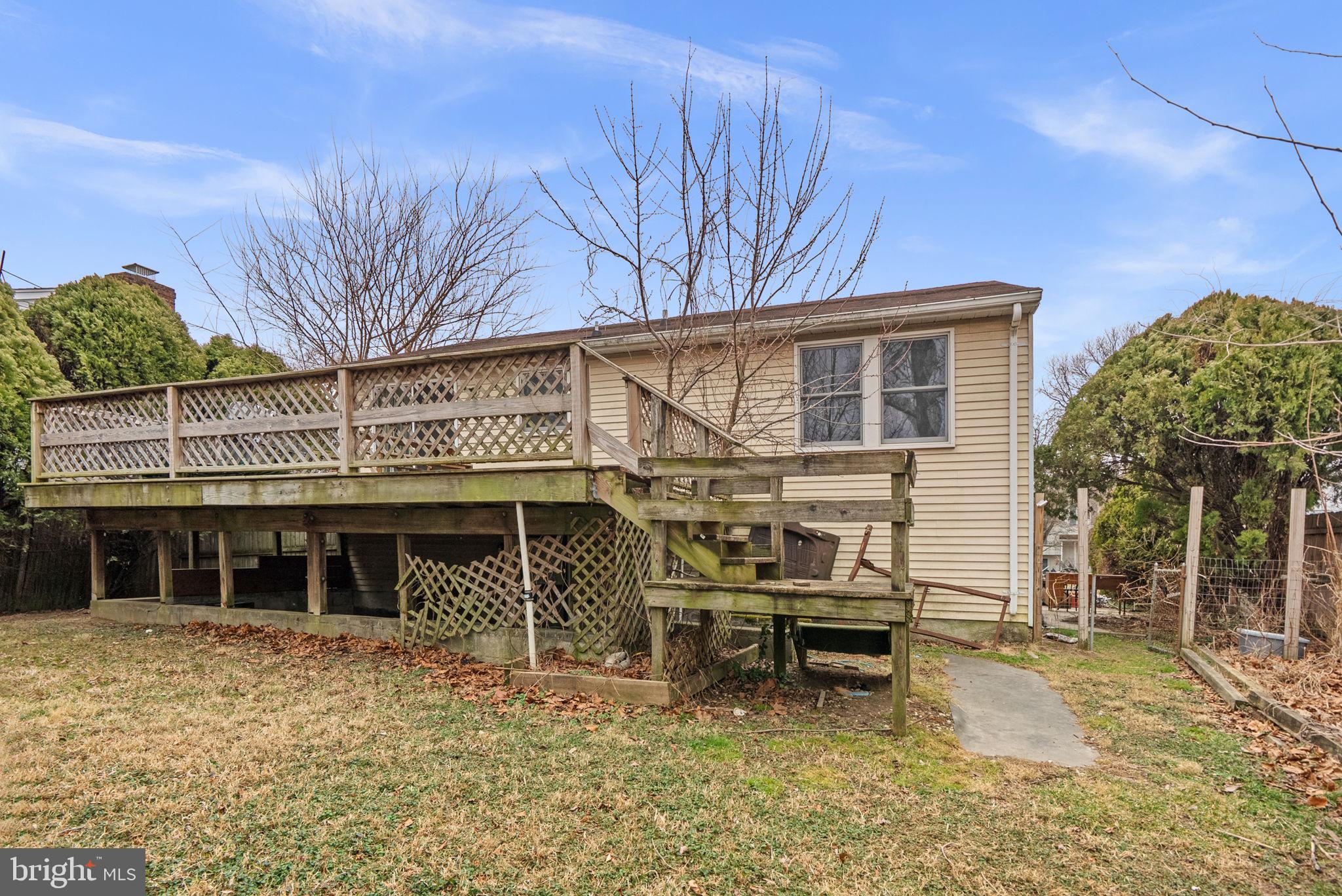 15 Russet Court Baltimore, MD 21221 - Photo 27 of 29 Rear View