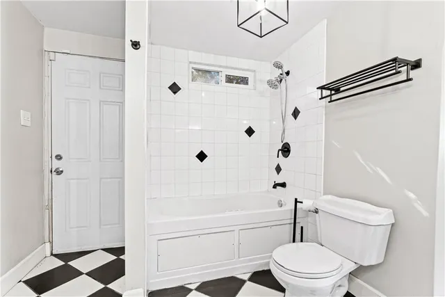 $699,999 | 4073 Cedar Street, Riverside, CA 92501