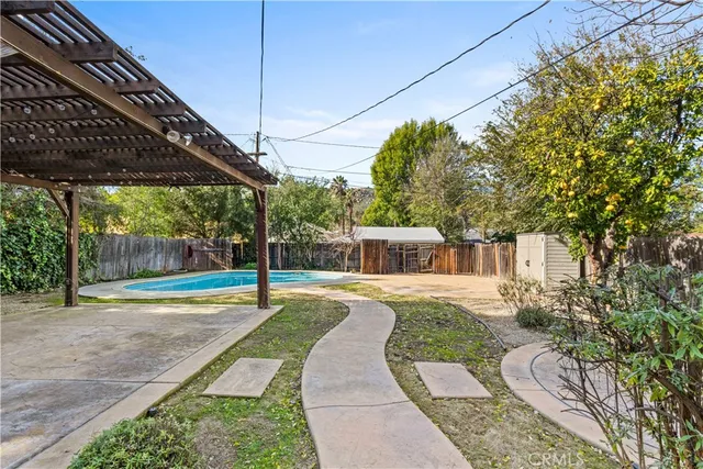 $699,999 | 4073 Cedar Street, Riverside, CA 92501