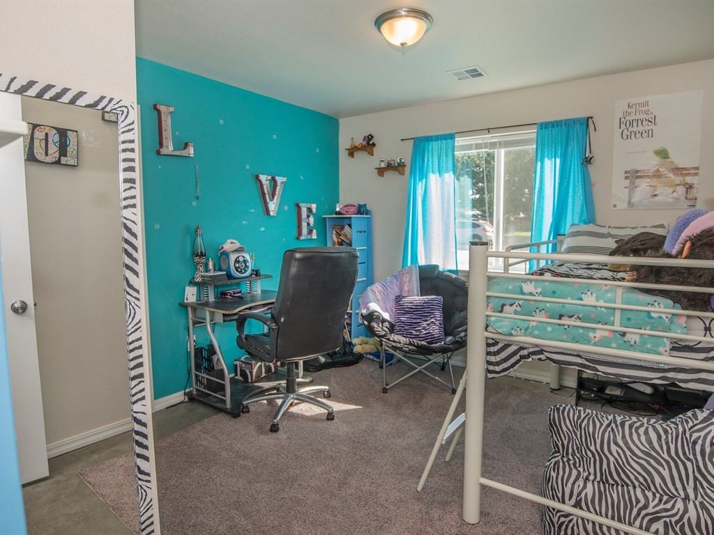 2411 North Long Road Spokane Valley, WA 99016 - Photo 12 of 20