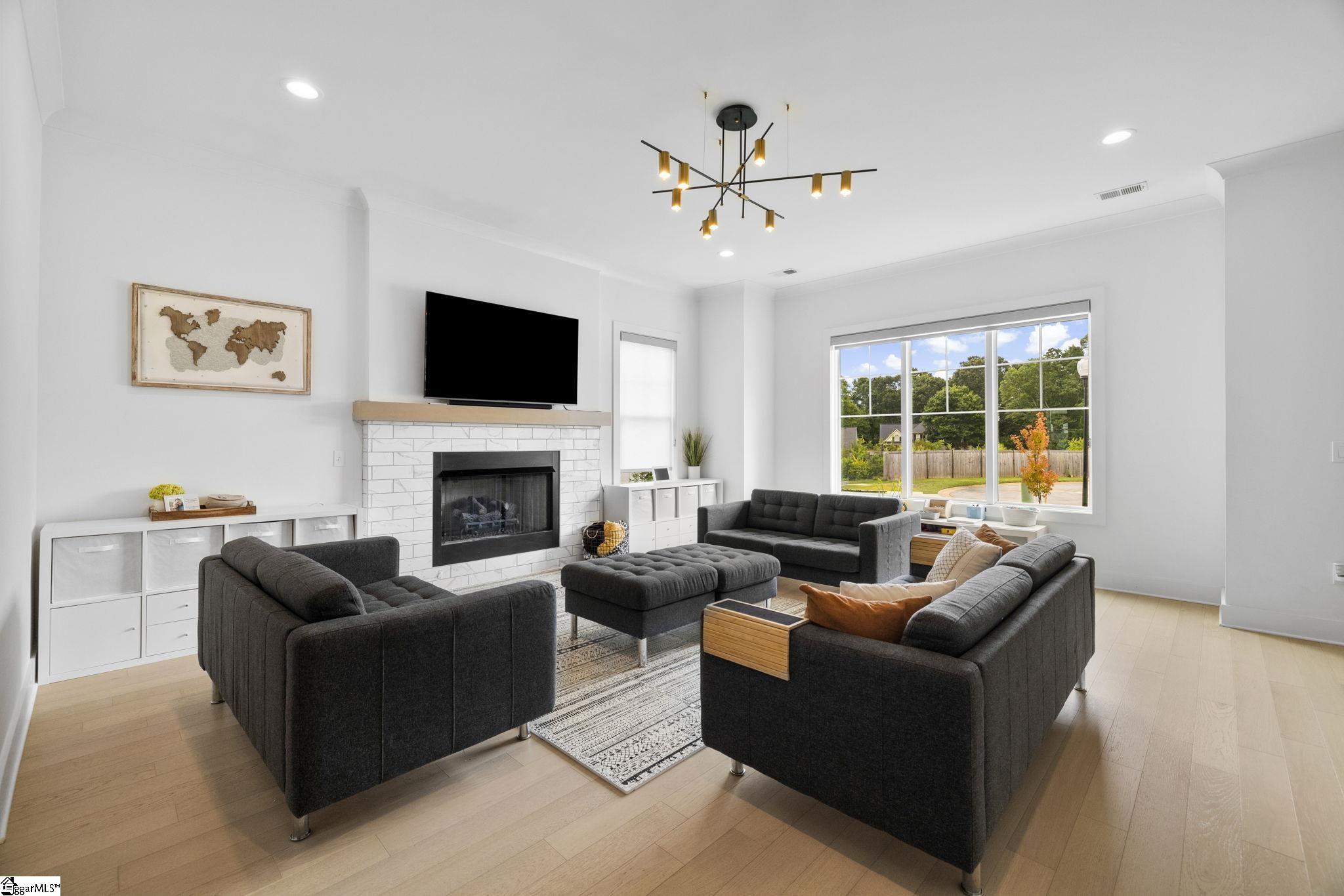 17 Azalea Spring Greenville, SC 29615 - Photo 5 of 40