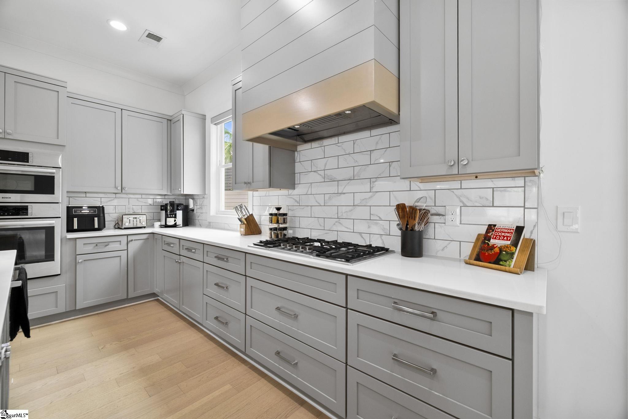 17 Azalea Spring Greenville, SC 29615 - Photo 10 of 40