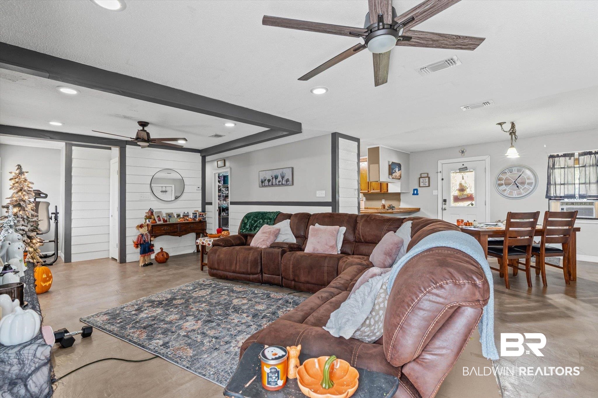 11440 Diffee Road Grand Bay, AL 36541 - Photo 7 of 22 Living room with a ceiling fan and recessed lighting