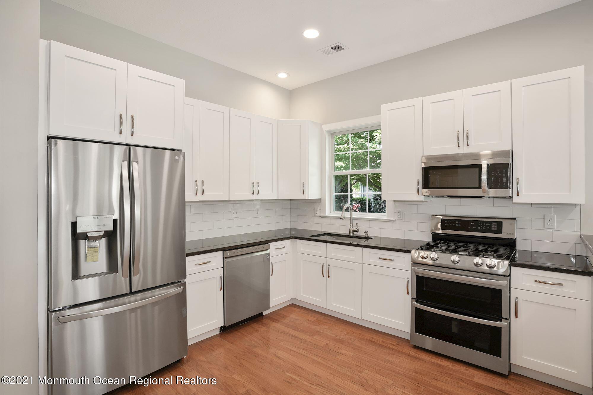 2529 Morningstar Road Manasquan, NJ 08736 - Photo 2 of 32 012_2529_Morningstar_346620_649981