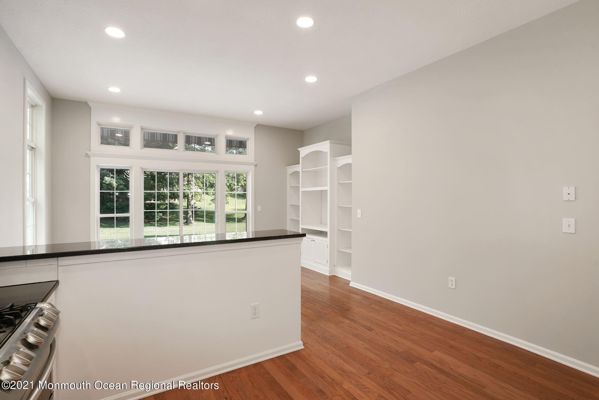 2529 Morningstar Road Manasquan, NJ 08736 - Photo 11 of 32 013_2529_Morningstar_346620_649981