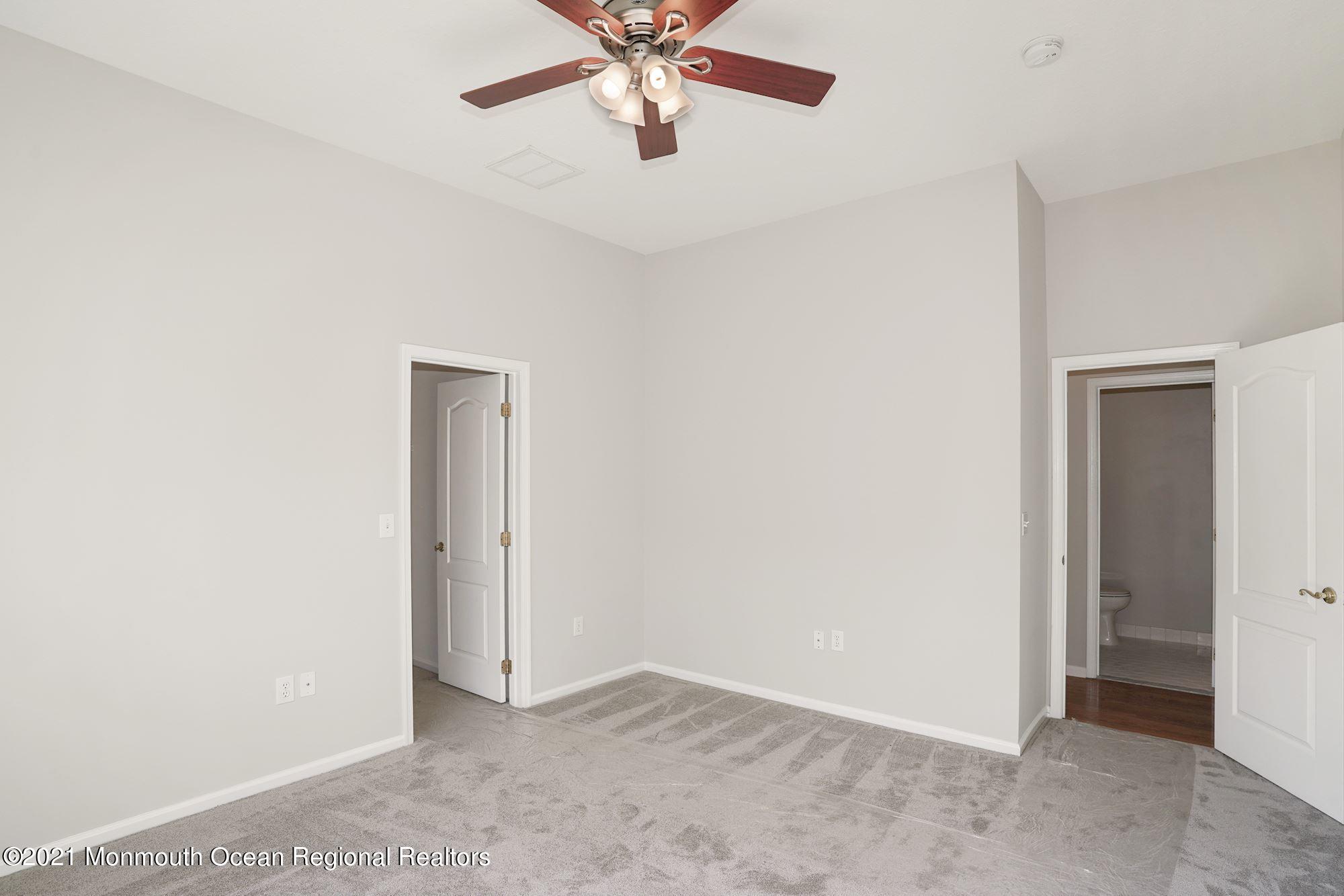 2529 Morningstar Road Manasquan, NJ 08736 - Photo 17 of 32 020_2529_Morningstar_346620_649981