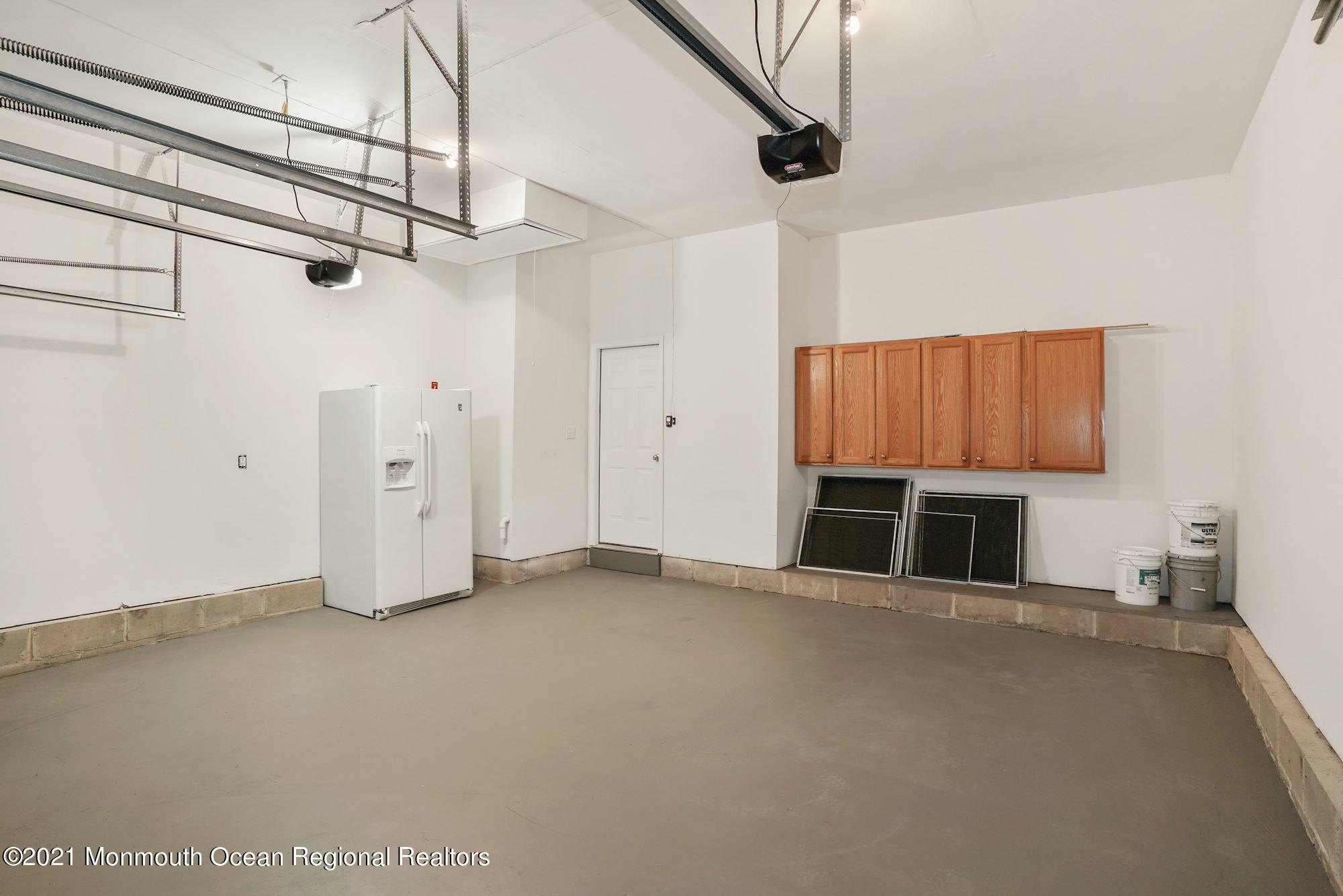 2529 Morningstar Road Manasquan, NJ 08736 - Photo 25 of 32 030_2529_Morningstar_346620_649981
