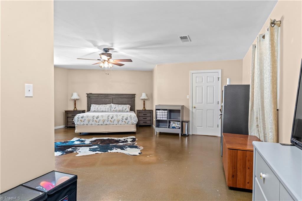 1456 Farmer Road Denton, NC 27239 - Photo 19 of 32 Gallery Image 19