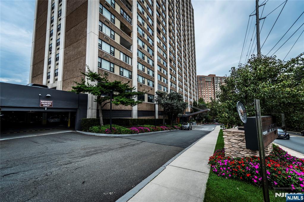 250 Gorge Road, Unit 8C Cliffside Park, NJ 07010 - Photo 43 of 43 a view of street with sitting area