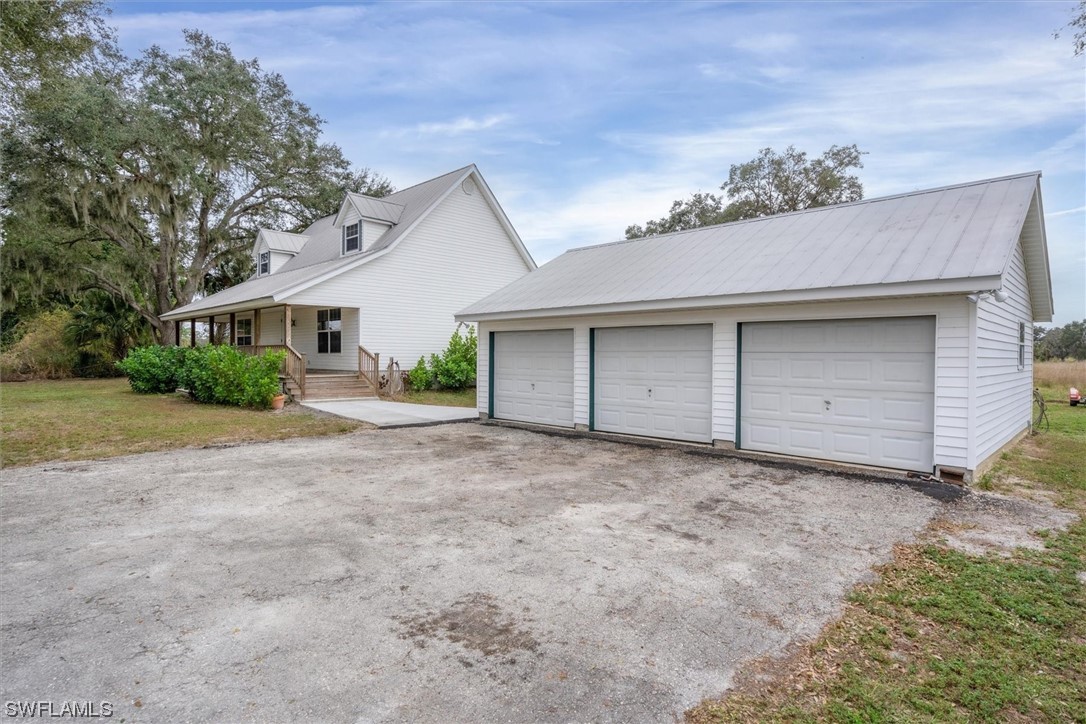 22250 North River Road Alva, FL 33920 - Photo 2 of 36 Gallery Image 2