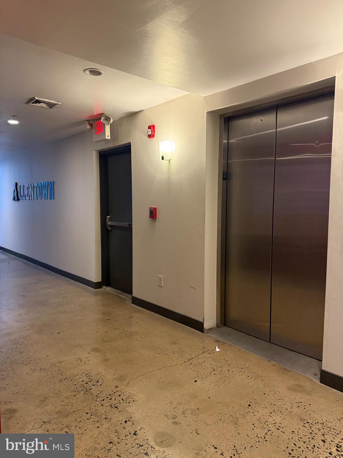 128 North Eighth Street, Unit 2C Allentown, PA 18101 - Photo 4 of 12