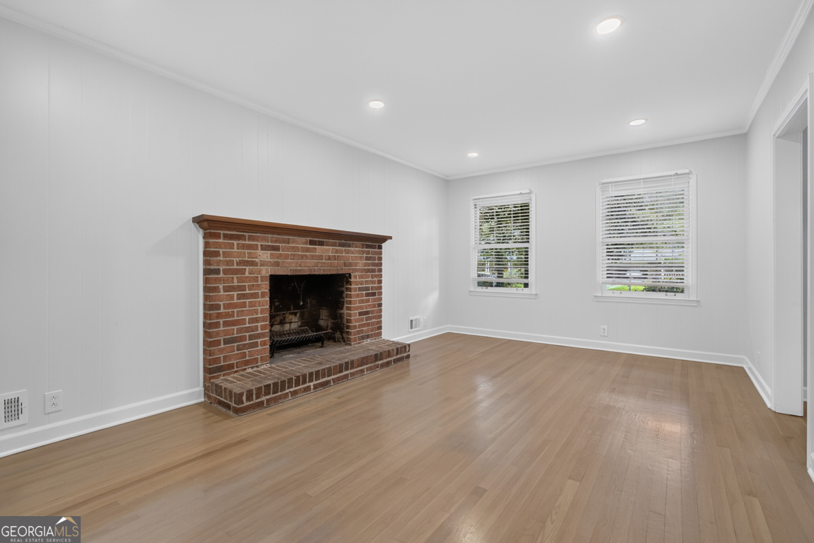 4854 Springfield Drive Dunwoody, GA 30338 - Photo 11 of 64