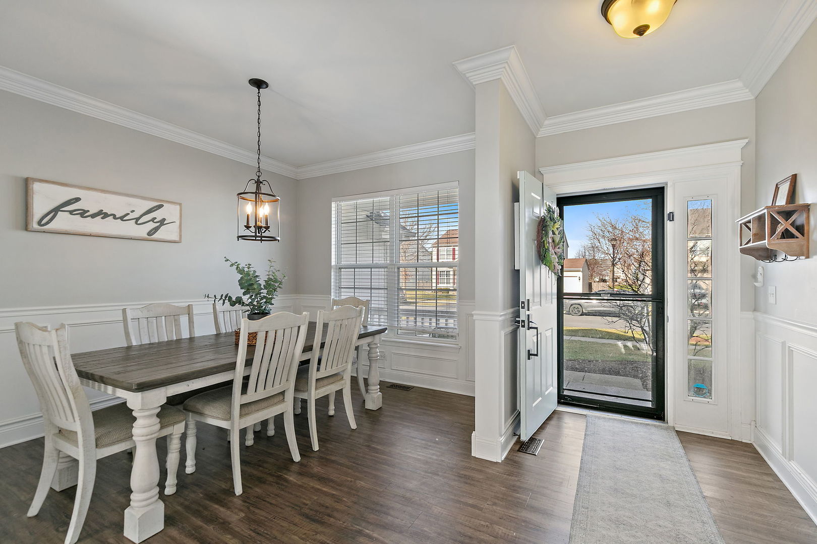 859 Dover Street Pingree Grove, IL 60140 - Photo 4 of 46