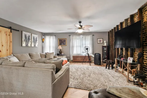 $575,000 | 165 Madison Avenue, Albany, NY 12207
