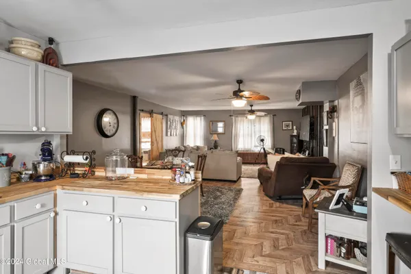 $575,000 | 165 Madison Avenue, Albany, NY 12207