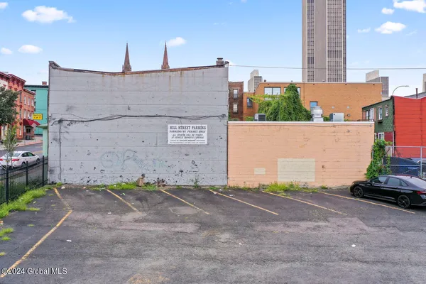 $575,000 | 165 Madison Avenue, Albany, NY 12207