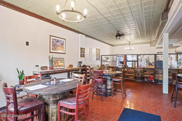 $575,000 | 165 Madison Avenue, Albany, NY 12207