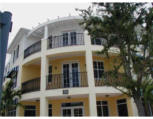 1970 South Dixie Highway, Unit R2 West Palm Beach, FL 33401 - Photo 1 of 10 Front Dixie